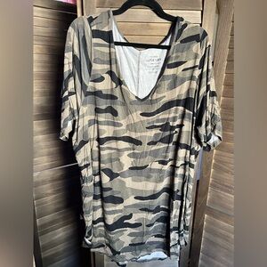 Torrid super soft cameo tunic